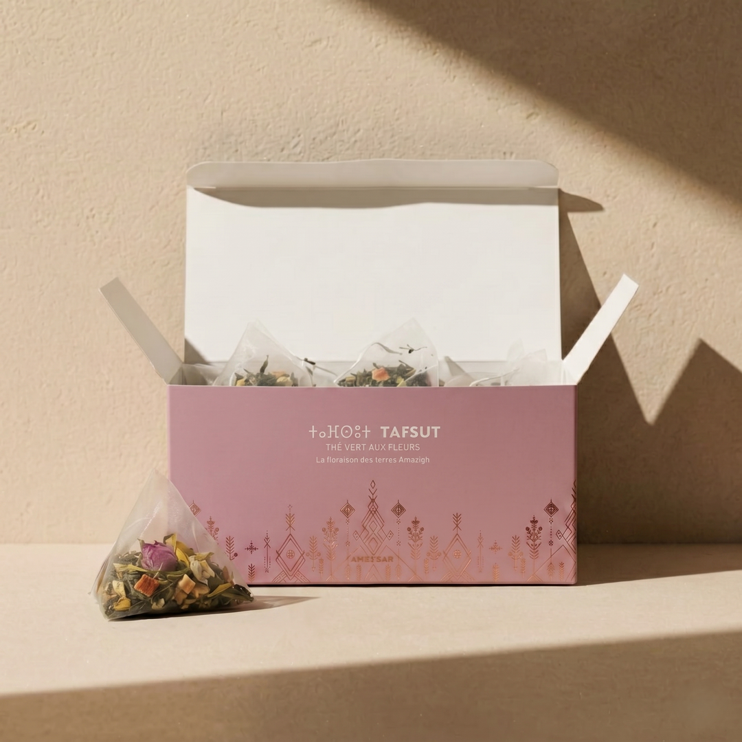ⵜⴰⴼⵙⵓⵜ TAFSUT – Thé vert aux fleurs (15 sachets individuels)