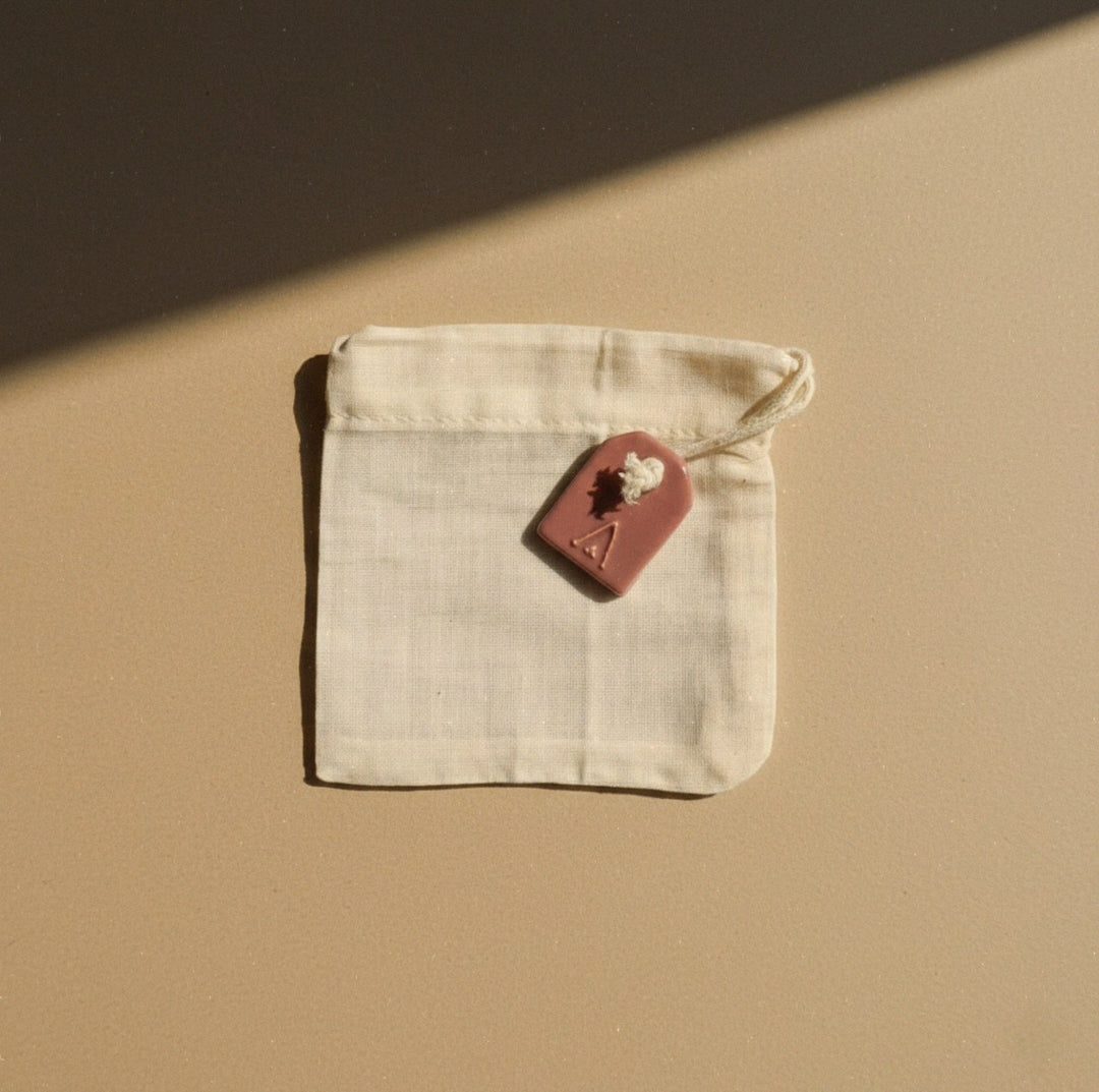 ⵜⴰⵣⵔⵉⴳⵜ TAZRIGT – Washable tea filter with ceramic label